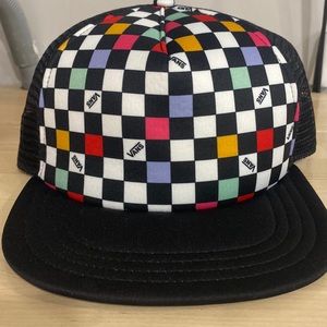 Vans checkered trucker hat